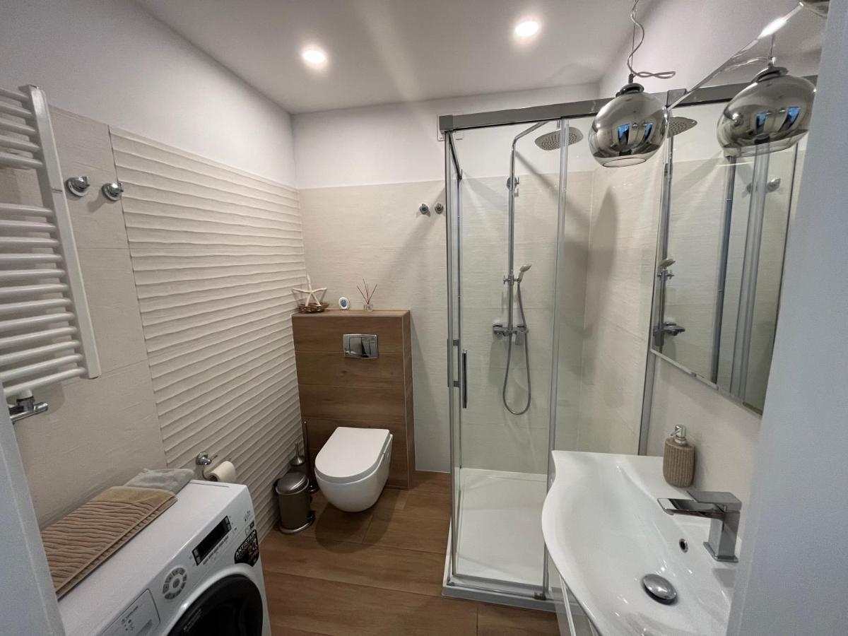 Apartament Bd Premium Klifowa Rewal Esterno foto